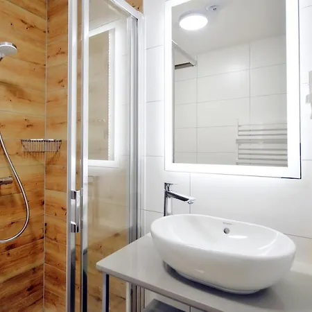 Relax Hotel apartamentowy 3*