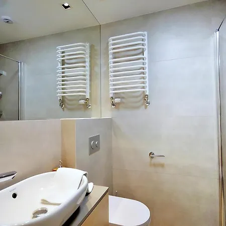 Relax 3* كولوبرزيغ